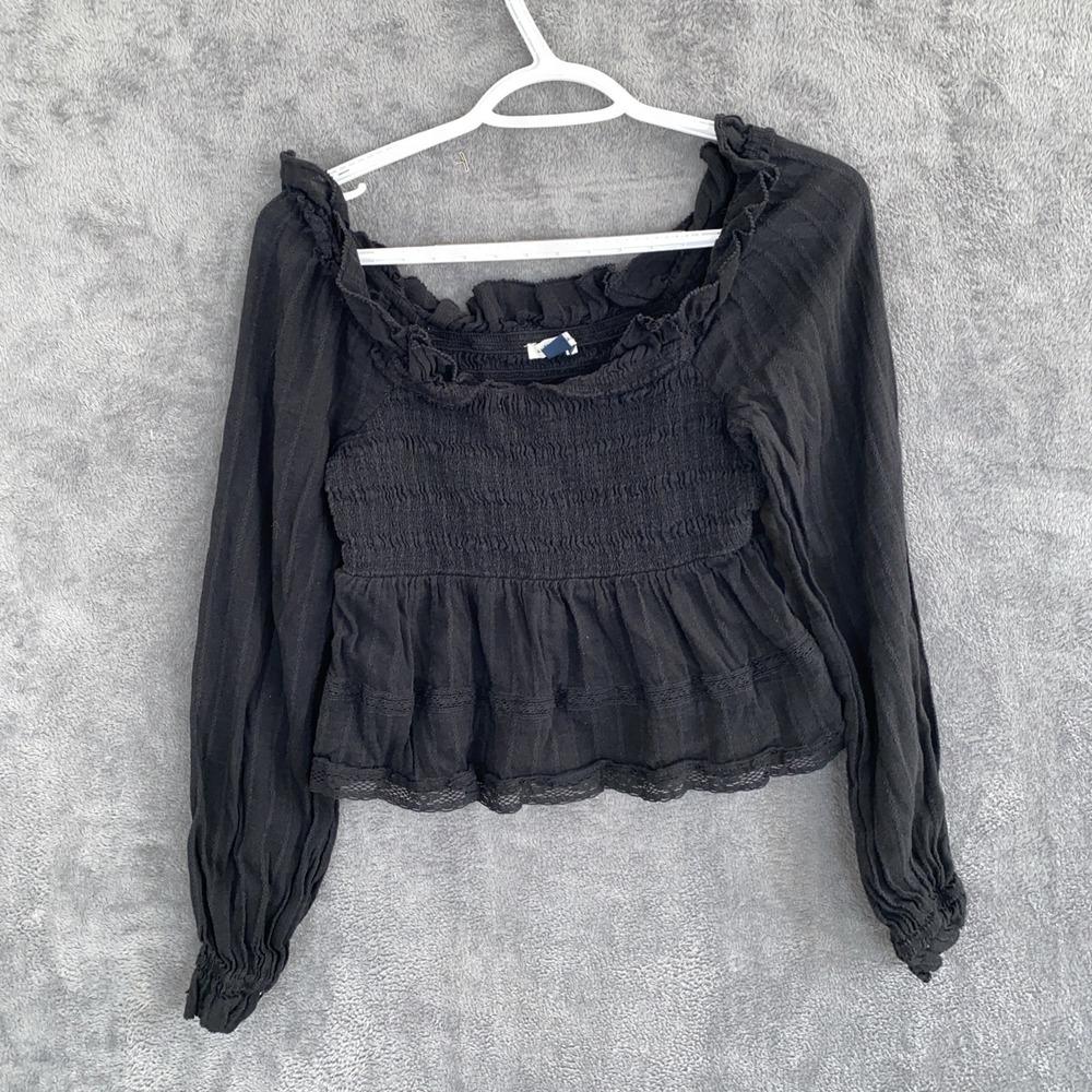 American Eagle Small Black Cropped peplum Peasant Top Lace Goth